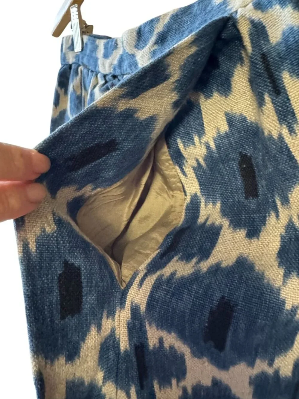 Michael Kors Blue & Ivory Ikat Print Skirt - 6 Linen Back Zipper Design
